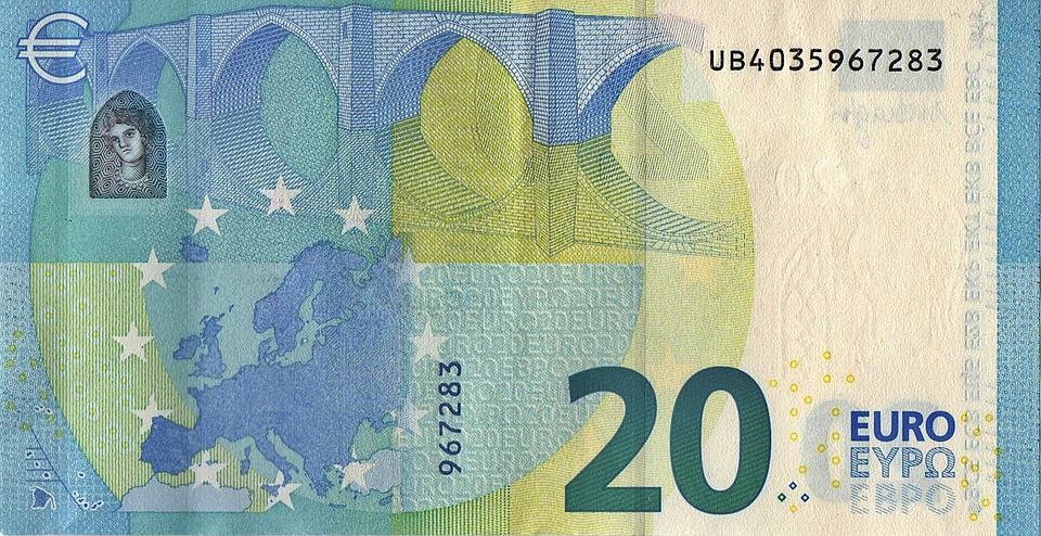 dvacet eur