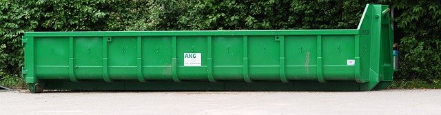 zelený kontejner
