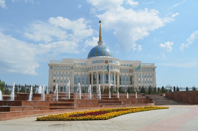 budova v kazachstánu